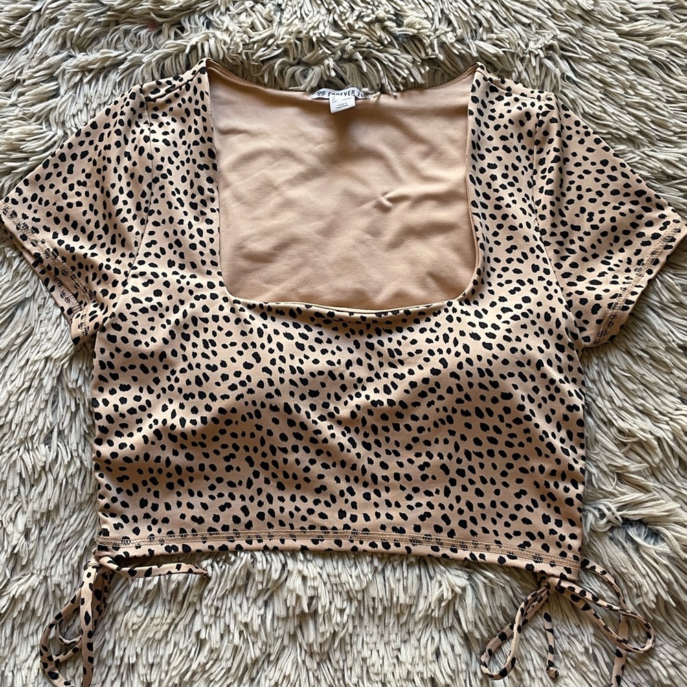 Forever 21 Cheetah Print Top